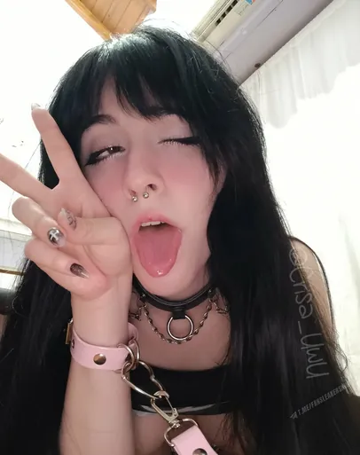Crisa UwU photo 4