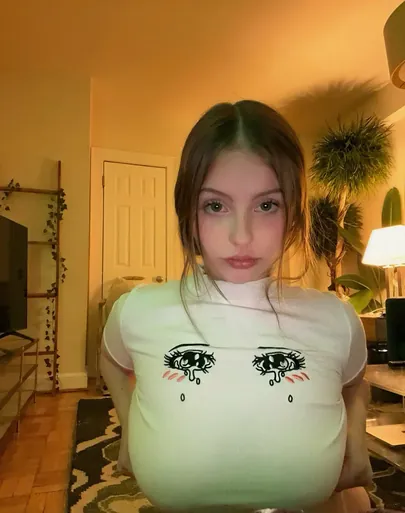 Iggy (Onlyfans) photo 4