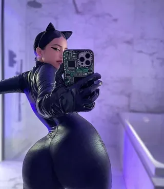 Gina savage