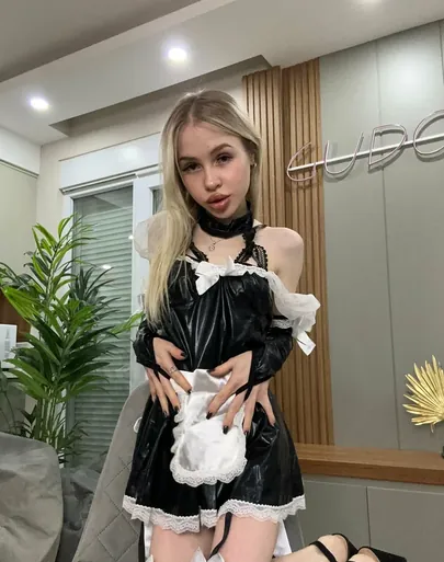 RaychelKiss