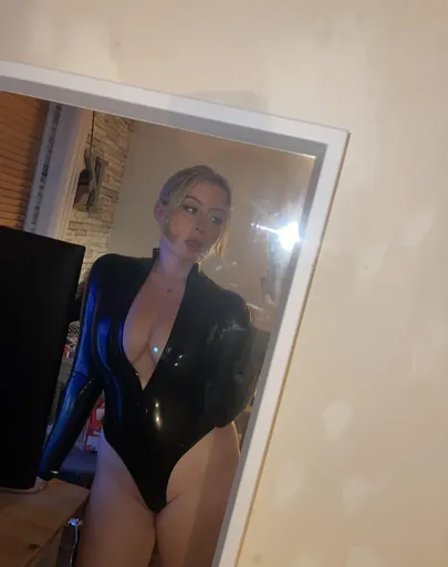 Marieoncamera