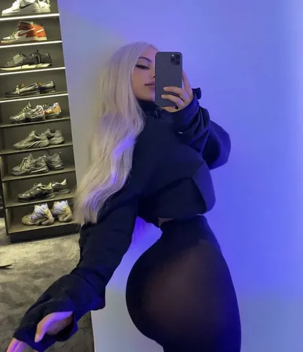 Gina savage